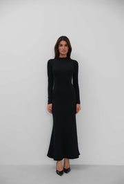 Low-Cut Turtleneck Maxi Black Dress