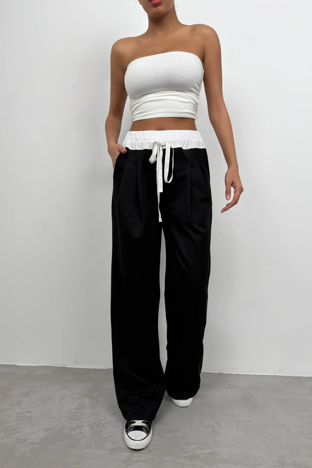 Elastic Waist Boxer Detail Black Pants