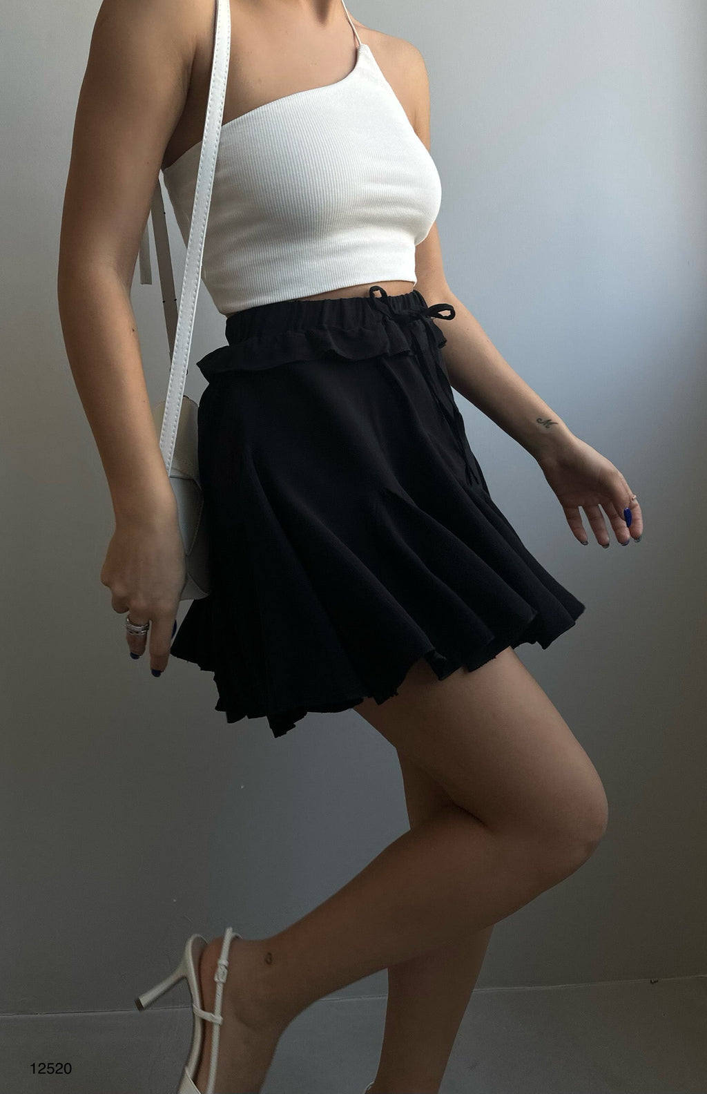 Waist Elastic Black Pleated Skirt