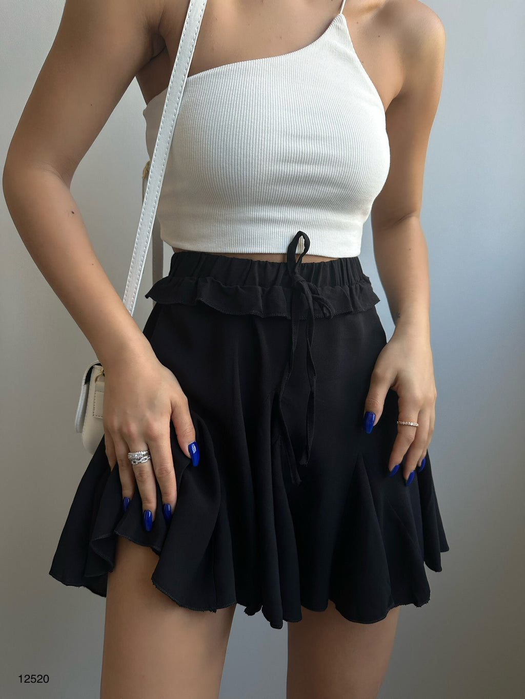 Waist Elastic Black Pleated Skirt