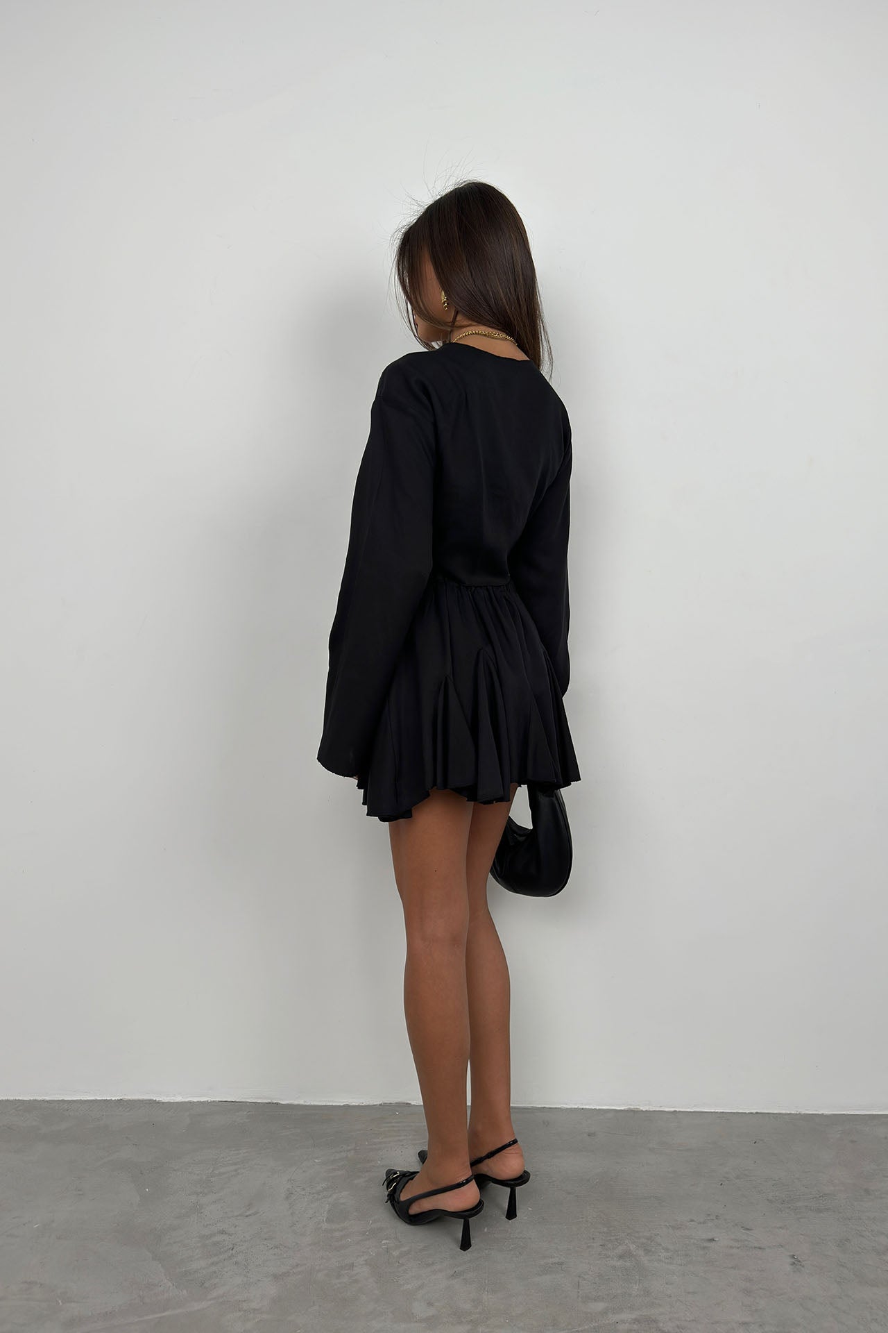 Elastic Waist Black Flared Skirt