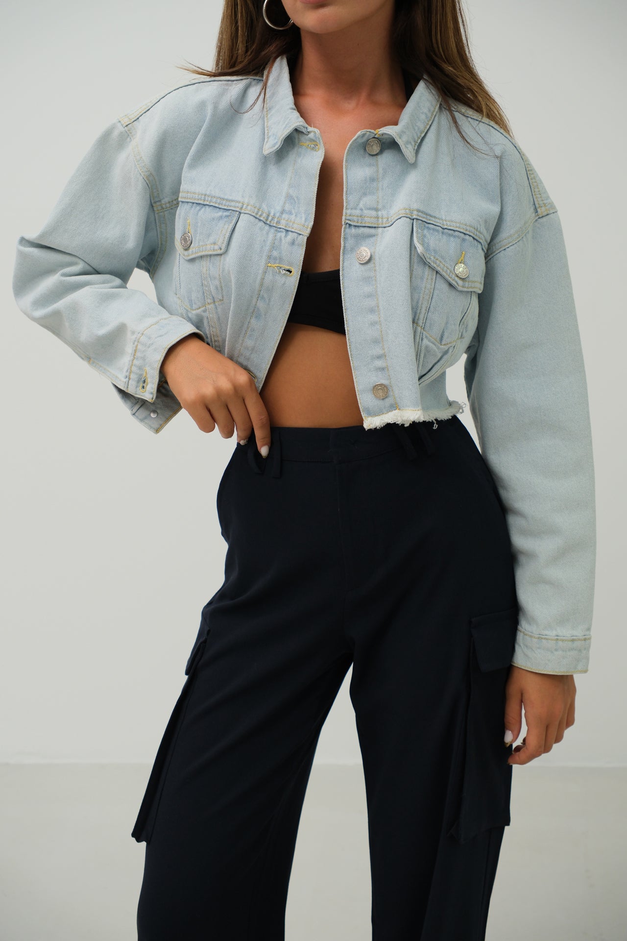 Seamless Waist Hem Light Blue Denim Jacket