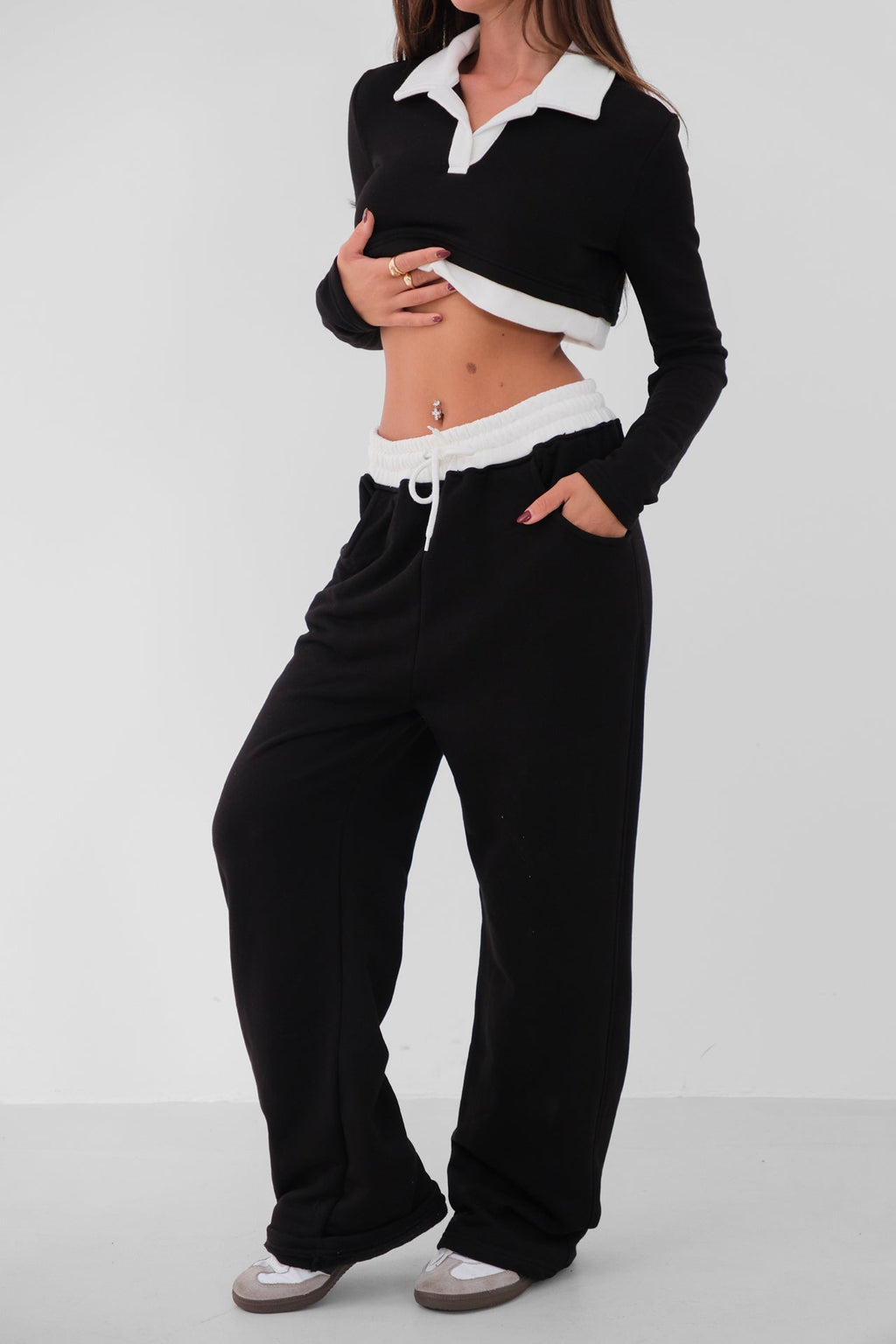 Elastic Waist Contrast Detail Black Sweatpants