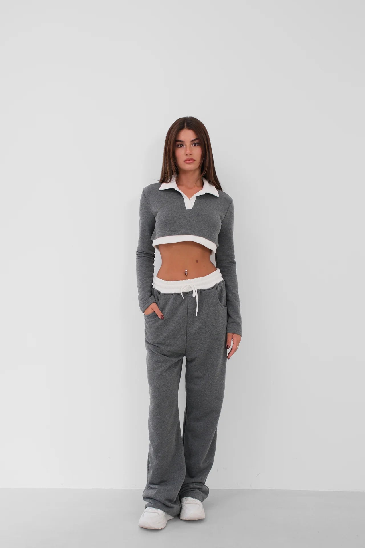 Elastic Waist Garnished Gray Tracksuit