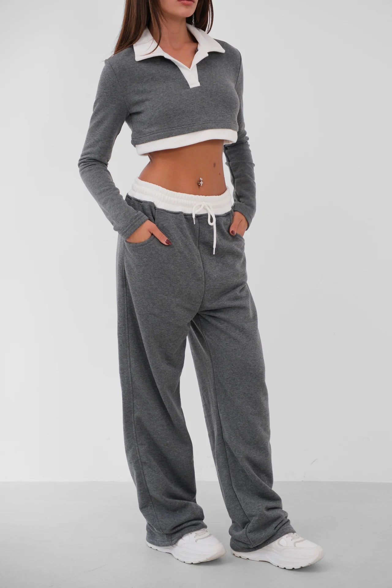 Elastic Waist Garnished Gray Tracksuit