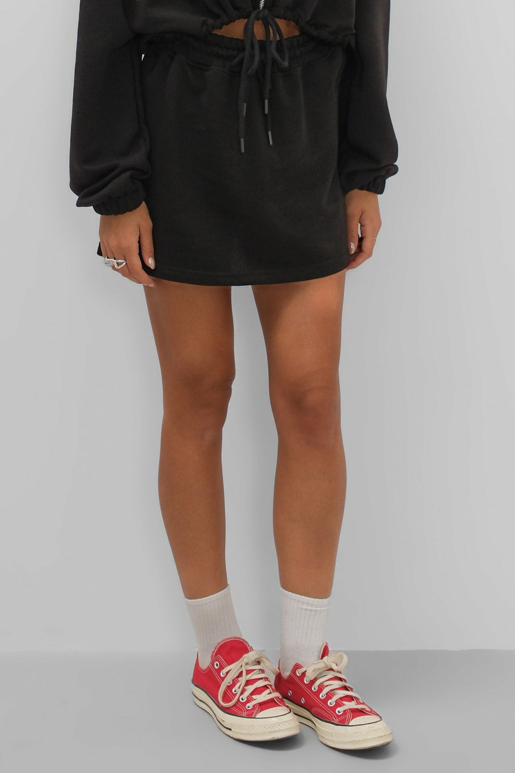 Elastic Waist Mini Black Skirt