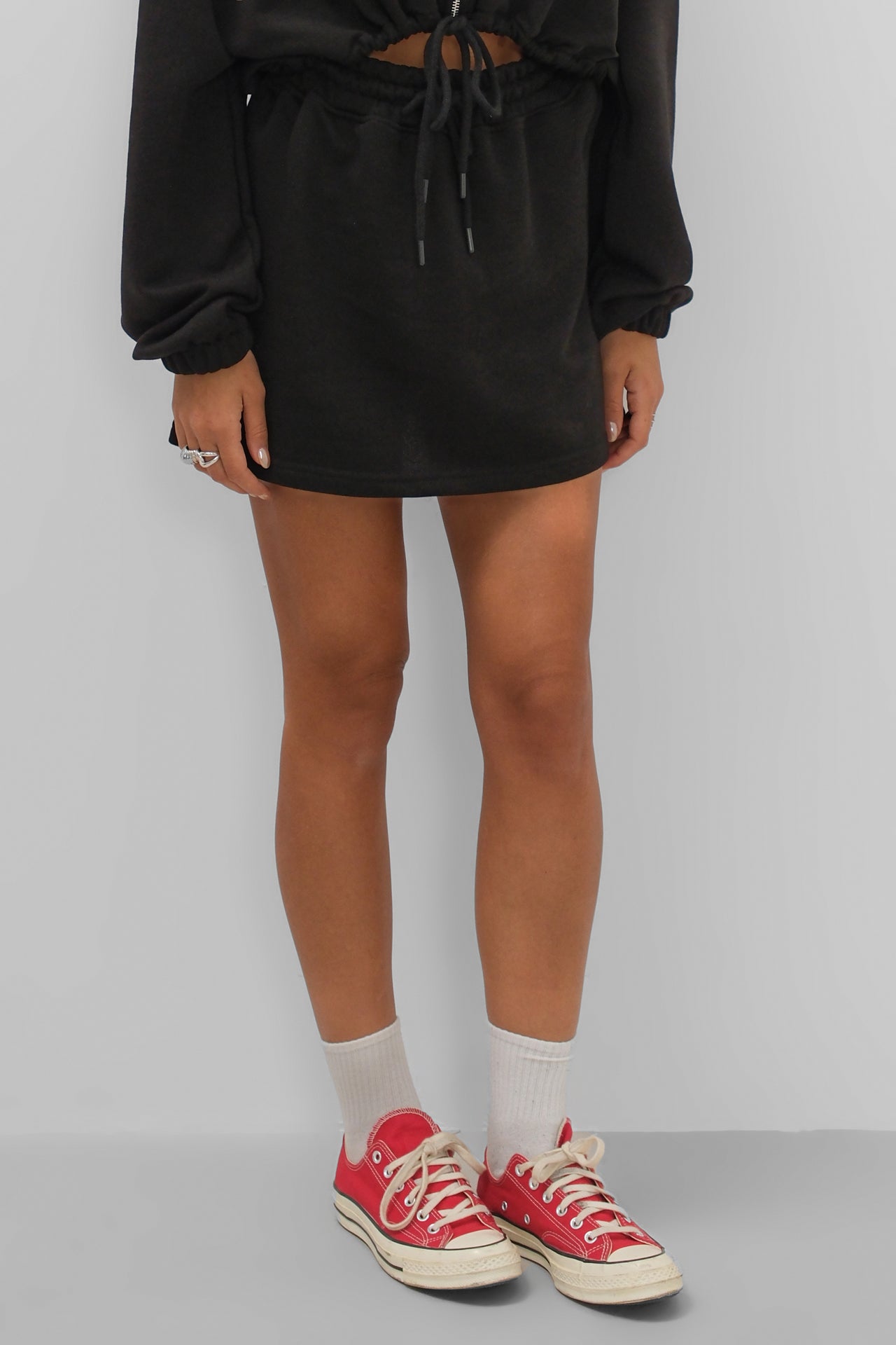 Elastic Waist Mini Black Skirt