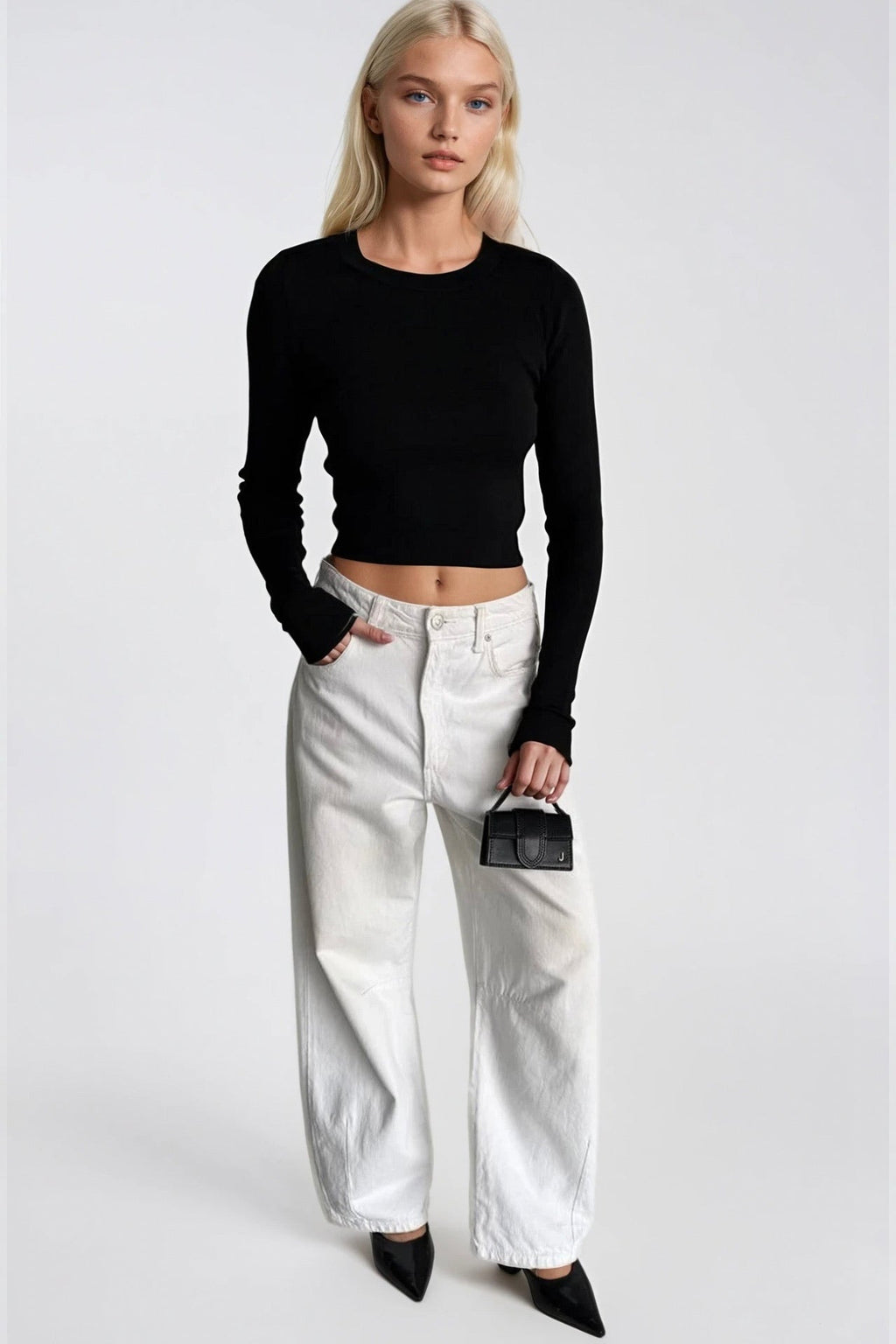 Crew Neck Basic Black Knit Blouse