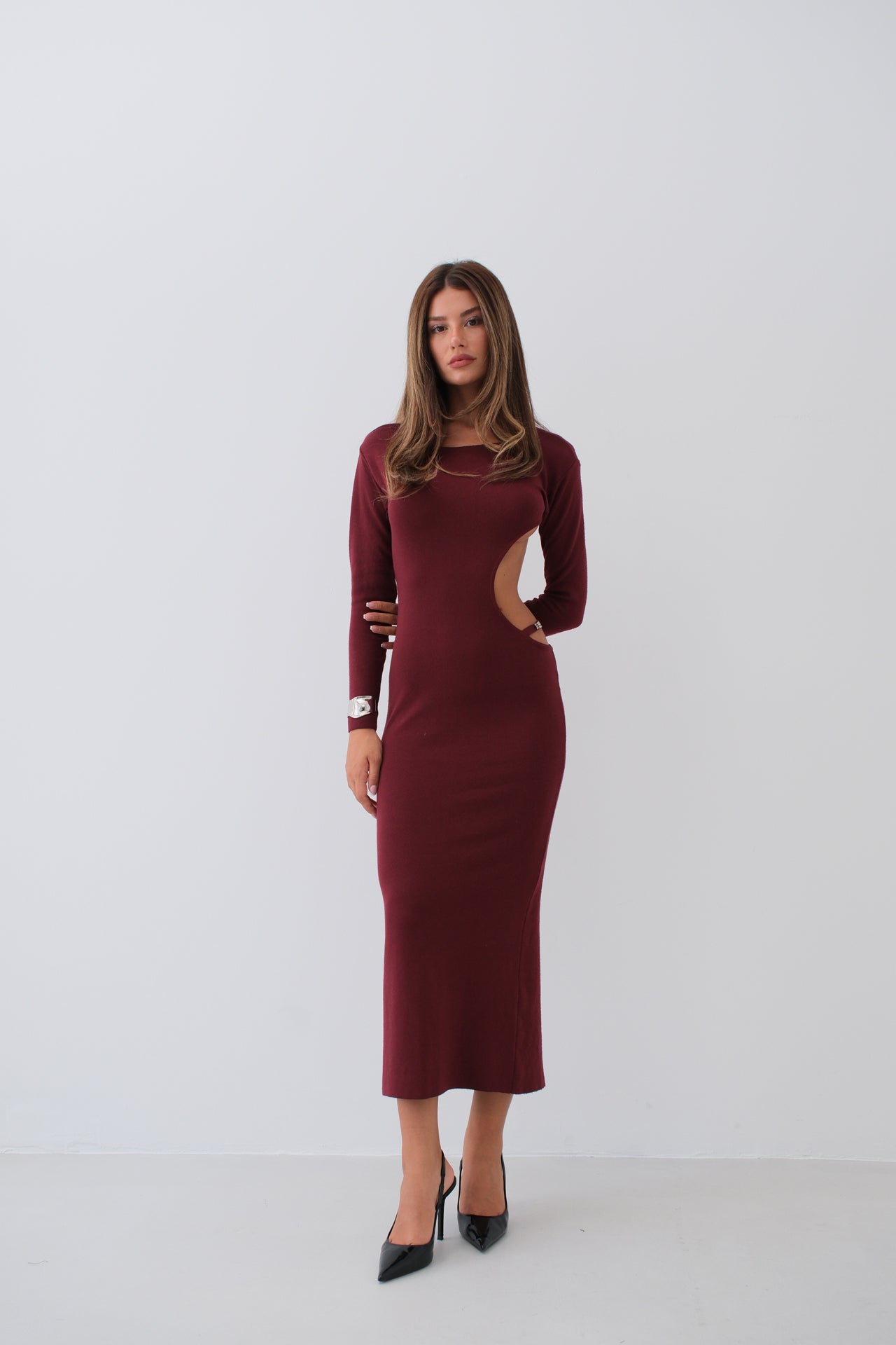 Crew Neck Back Cutout Burgundy Dress