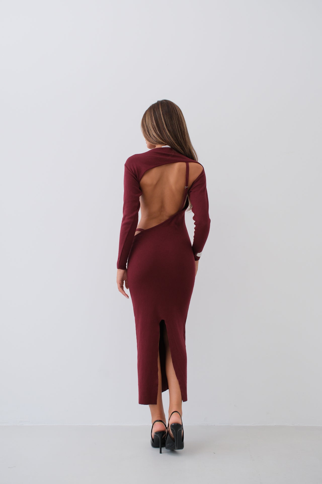 Crew Neck Back Cutout Burgundy Dress