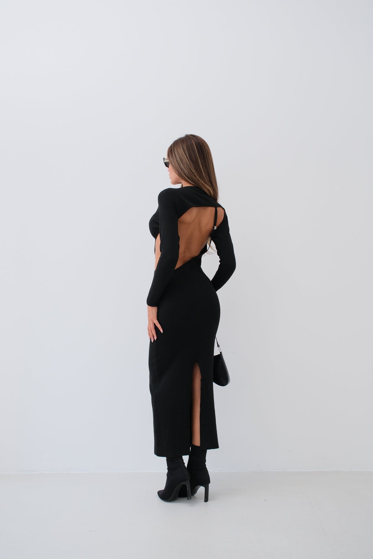 Crew Neck Back Cut-Out Black Dress