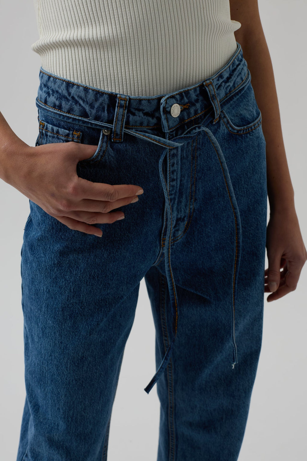 Piping Detail Straight Blue Jeans