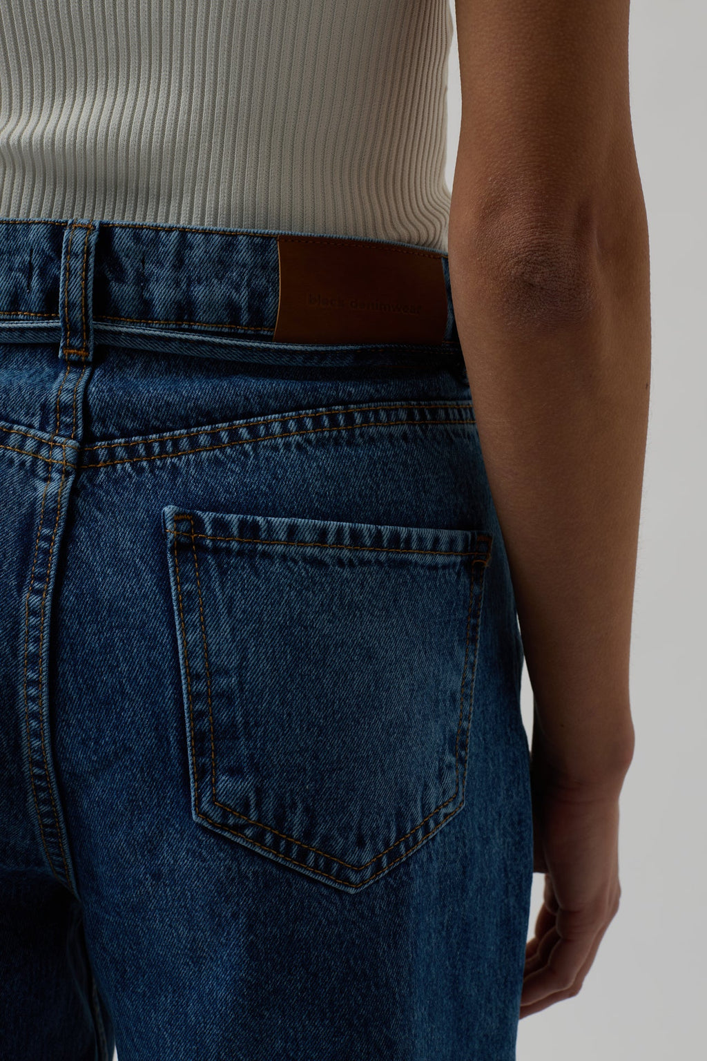 Piping Detail Straight Blue Jeans