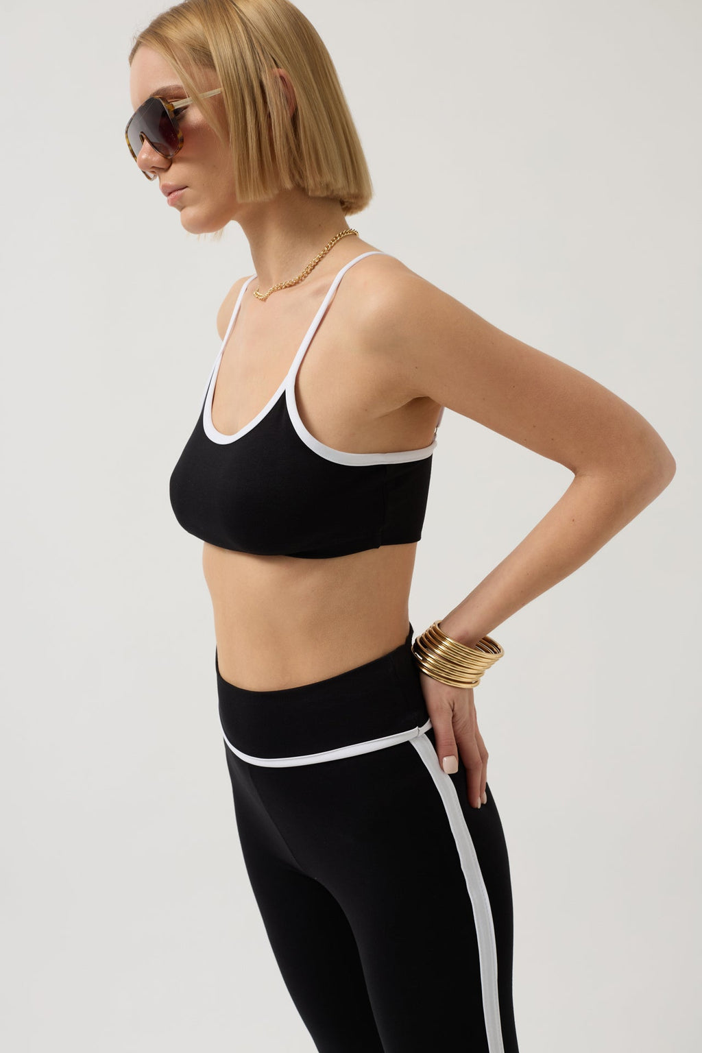 Piping Detail Strappy Black Bra