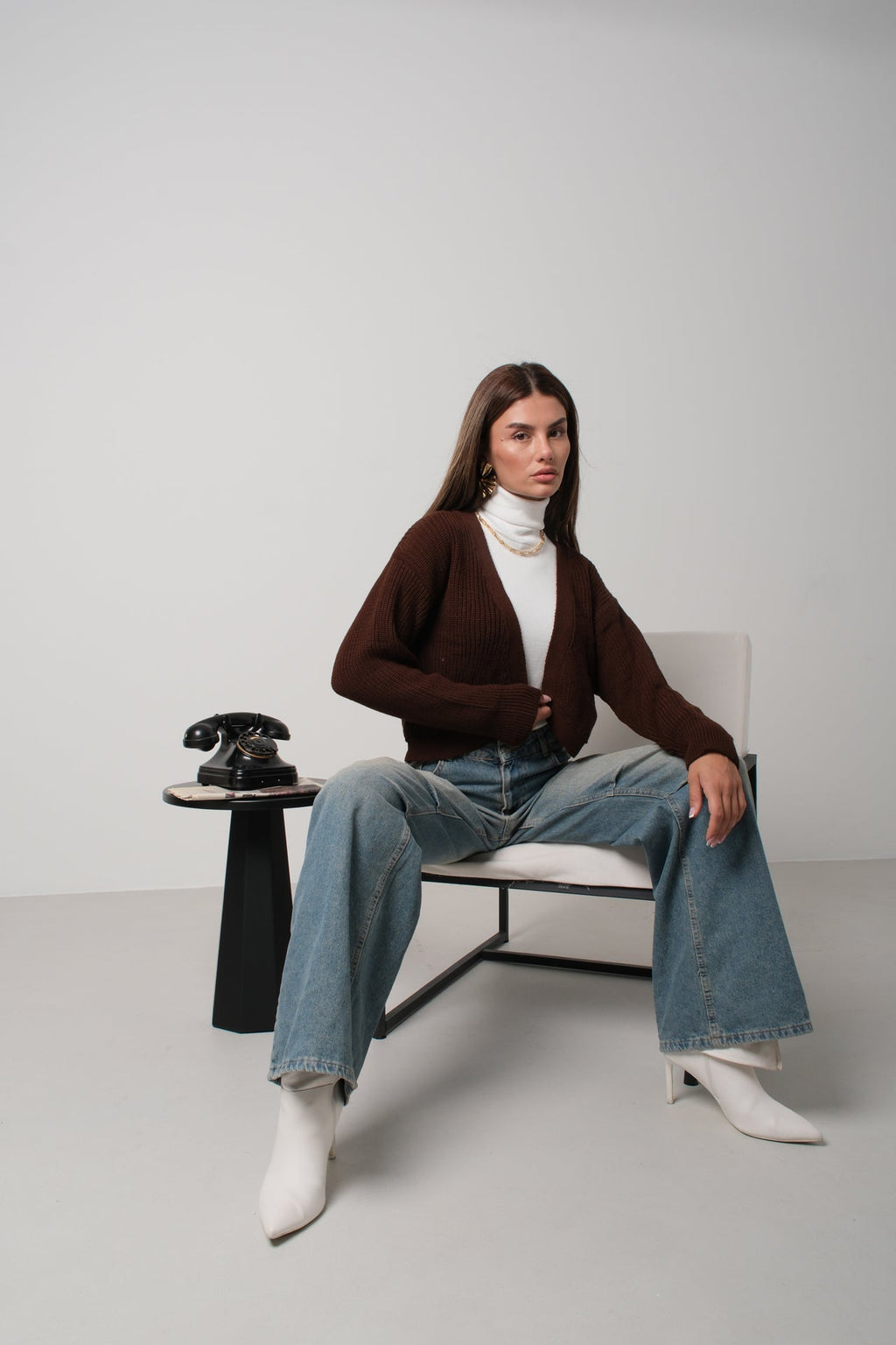 Crop Brown Knitted Cardigan with Piping