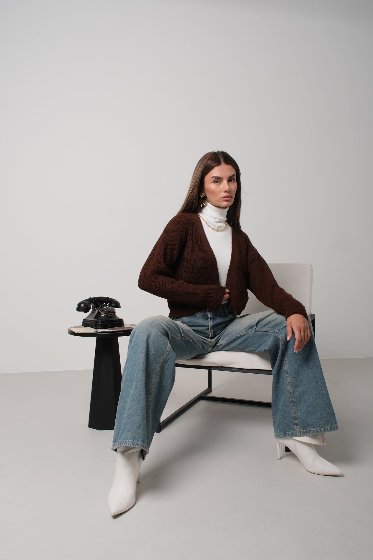 Crop Brown Knitted Cardigan with Piping