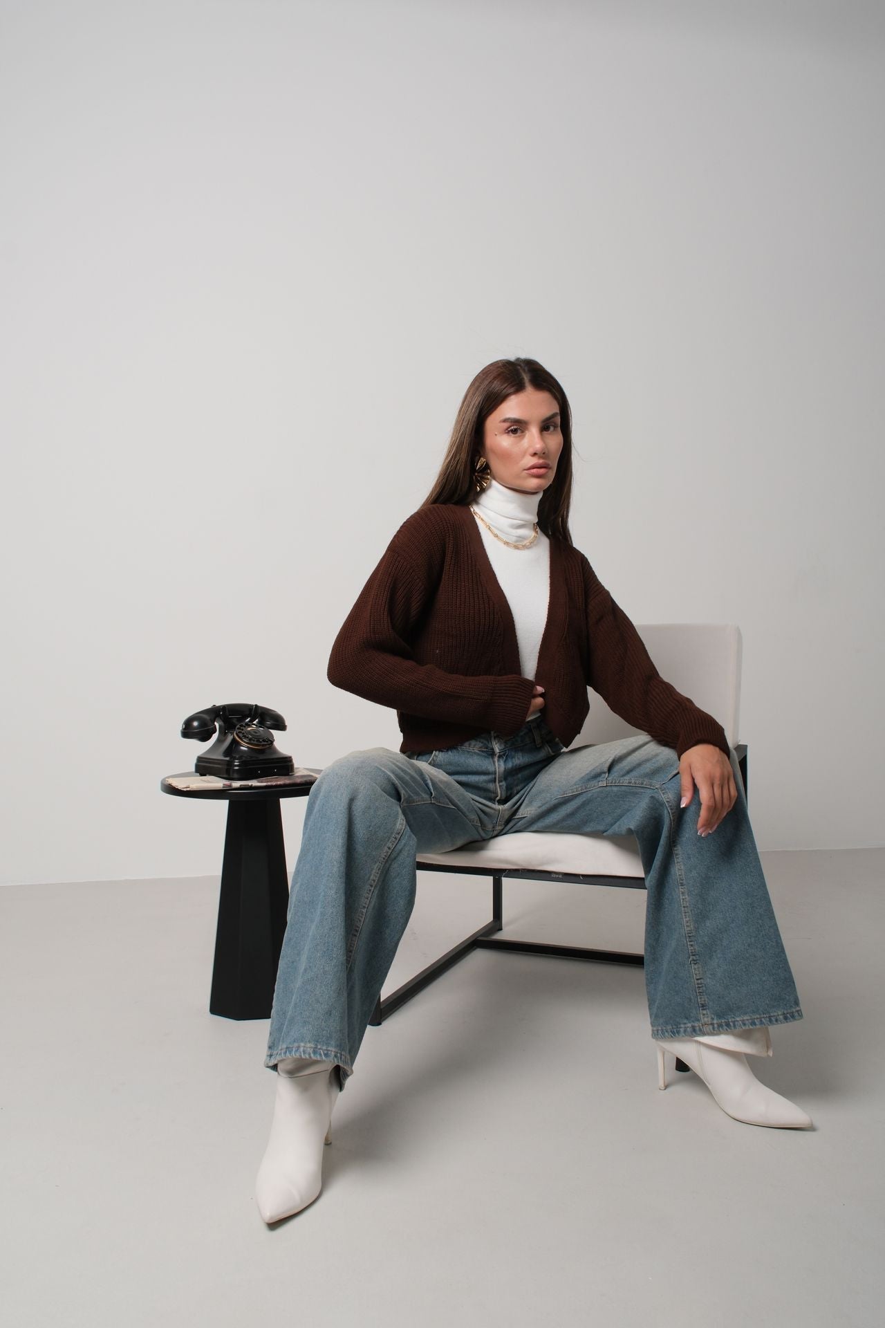 Crop Brown Knitted Cardigan with Piping
