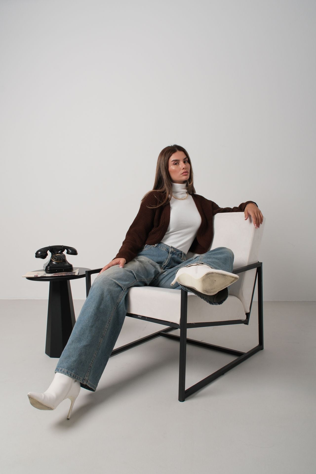 Crop Brown Knitted Cardigan with Piping