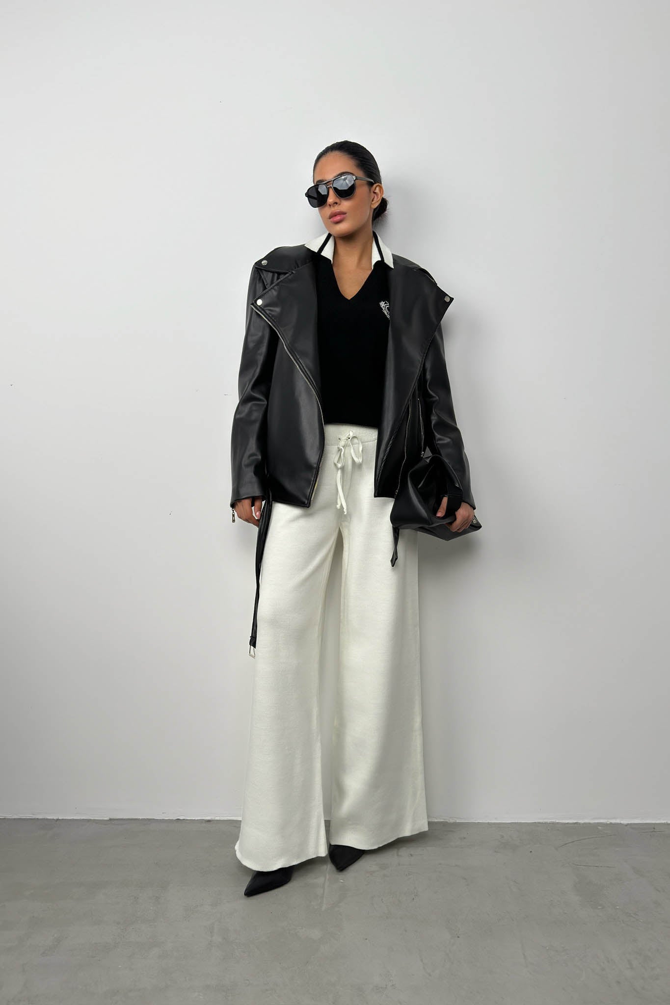 Wide-Leg Knit Sweatpants