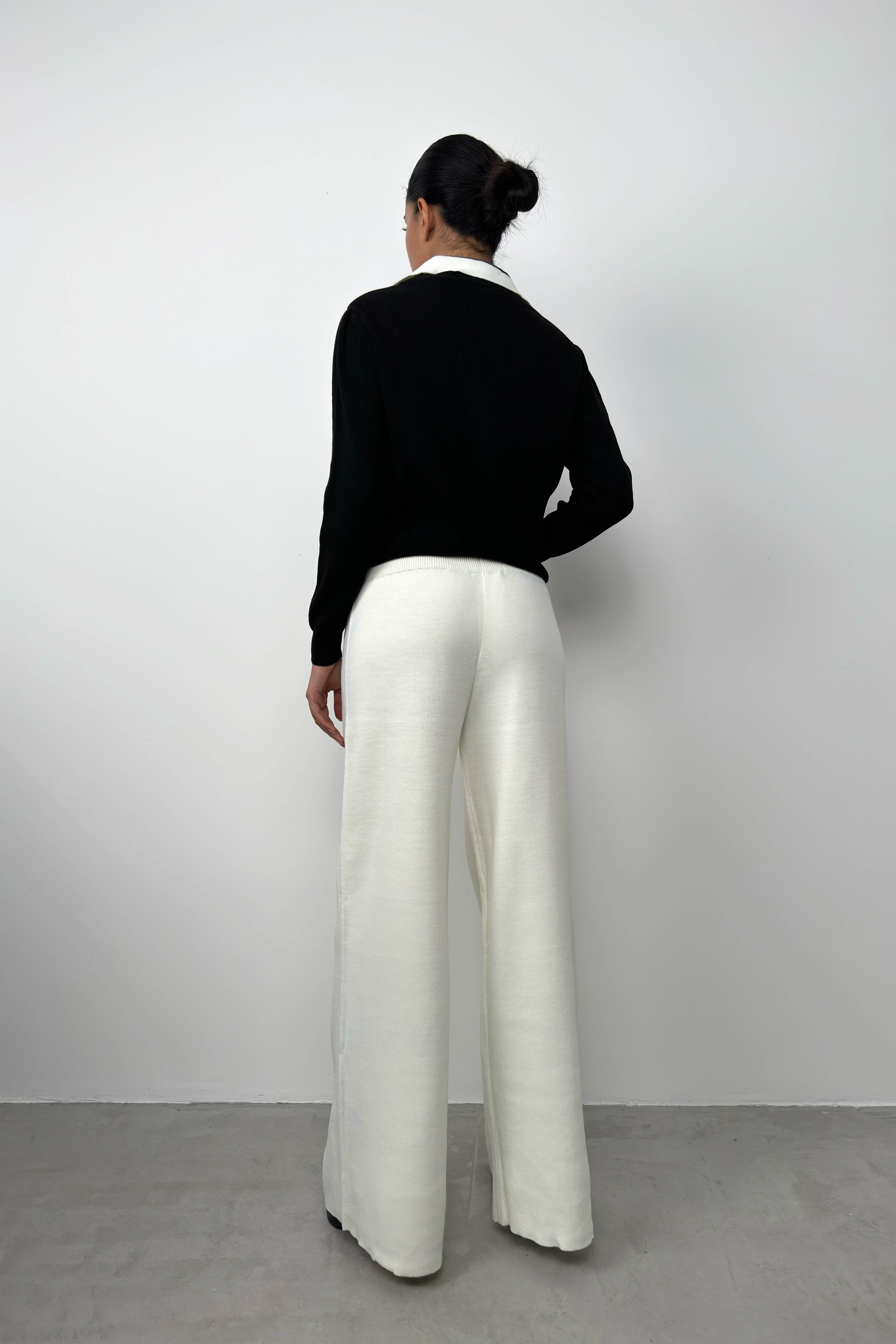 Wide-Leg Knit Sweatpants