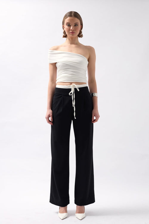 Boxer Detail Lace-Up Black Pants