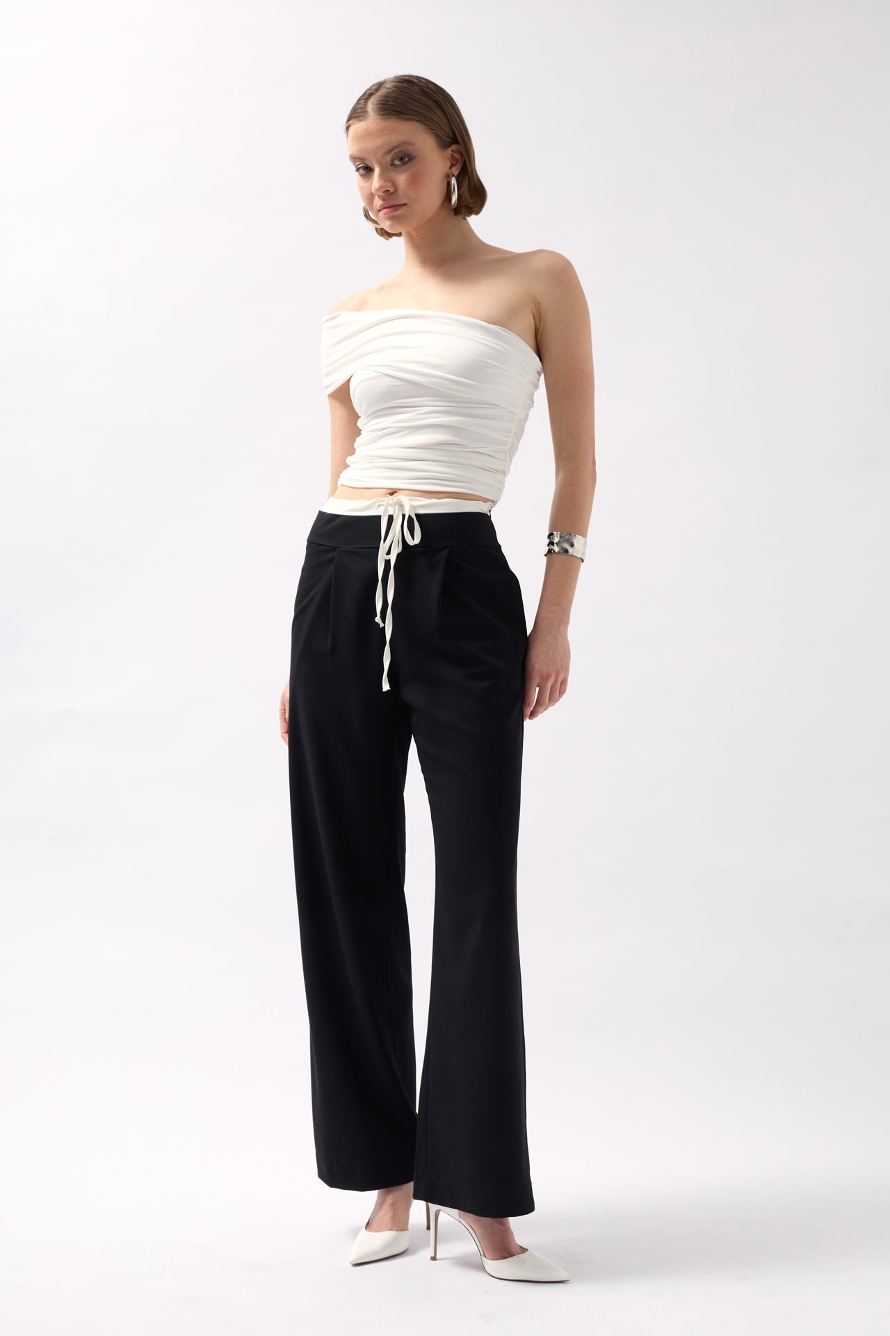 Boxer Detail Lace-Up Black Pants