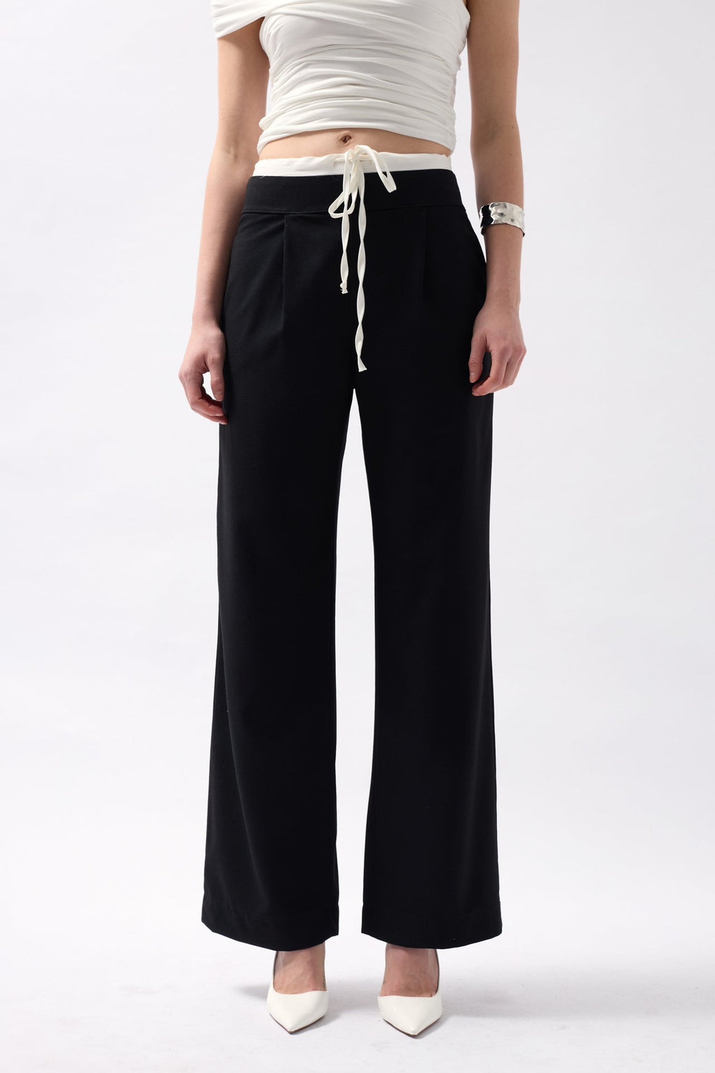 Boxer Detail Lace-Up Black Pants