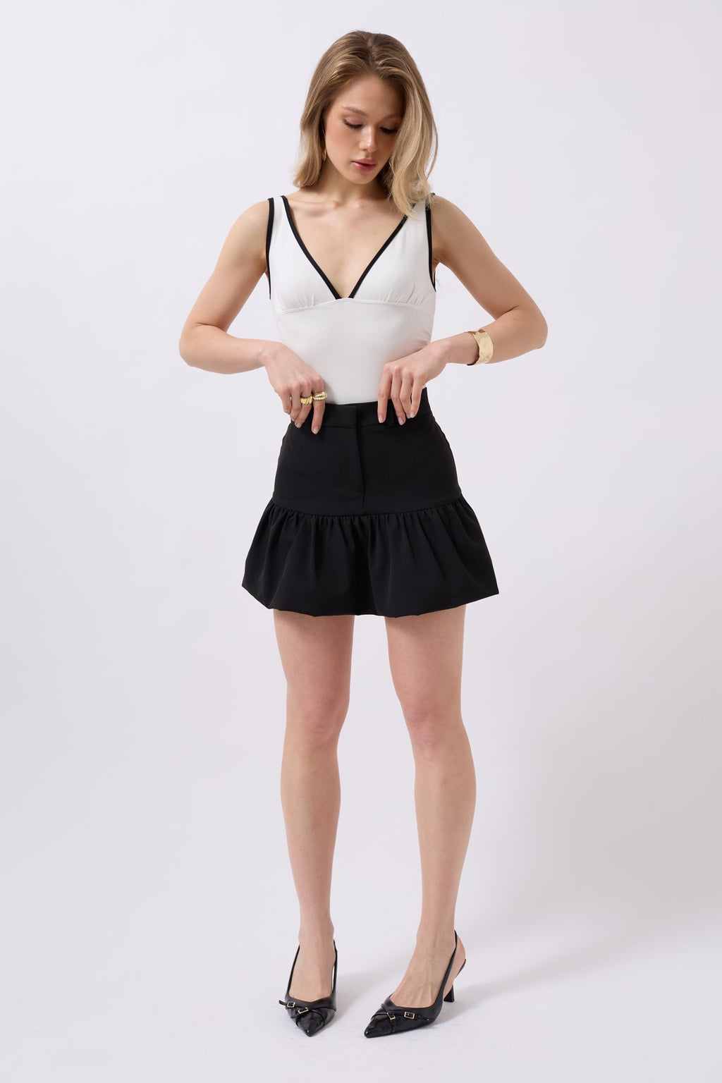 Ruched Detail Mini Black Skirt