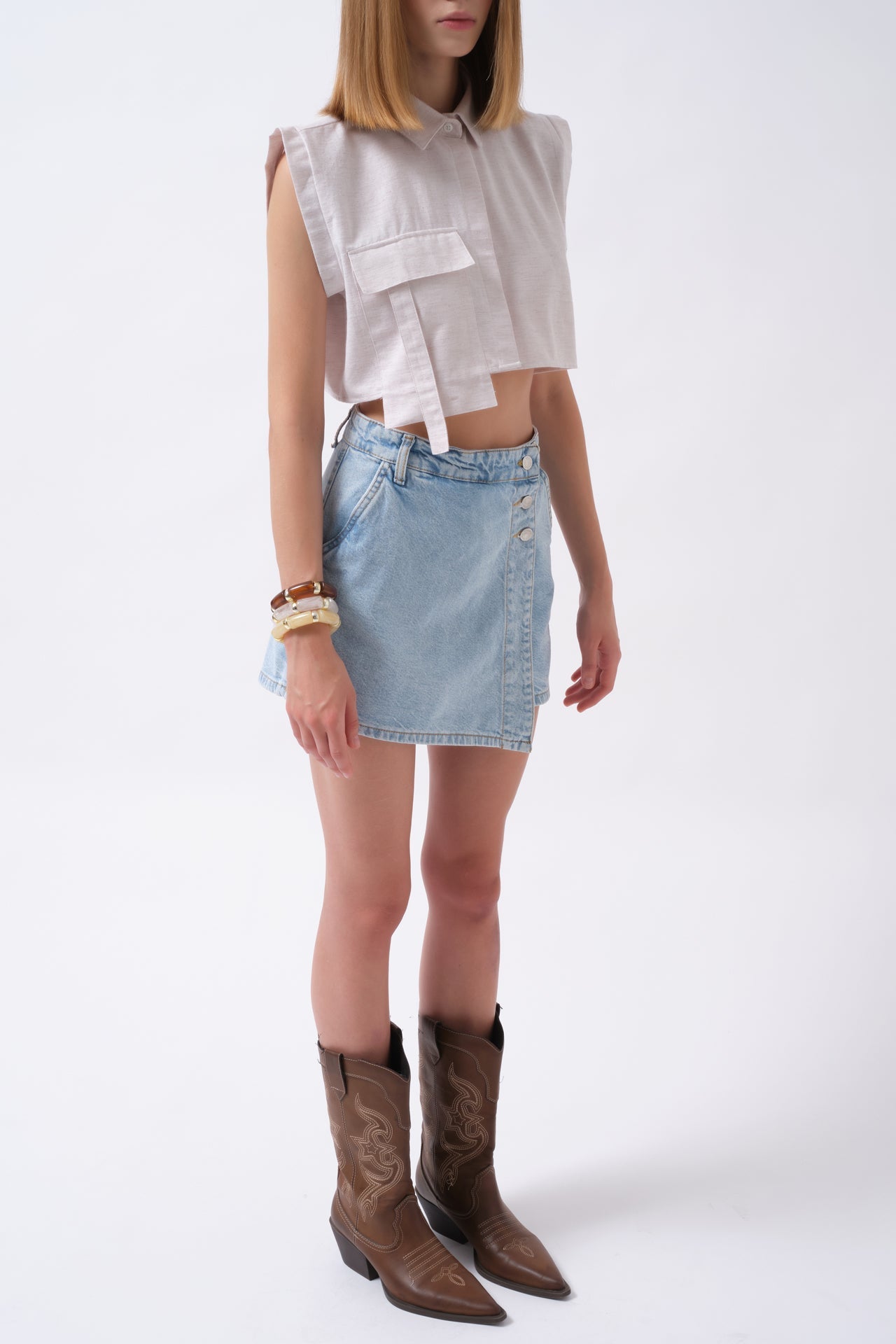 Pocket Detail Sleeveless Linen Gray Shirt