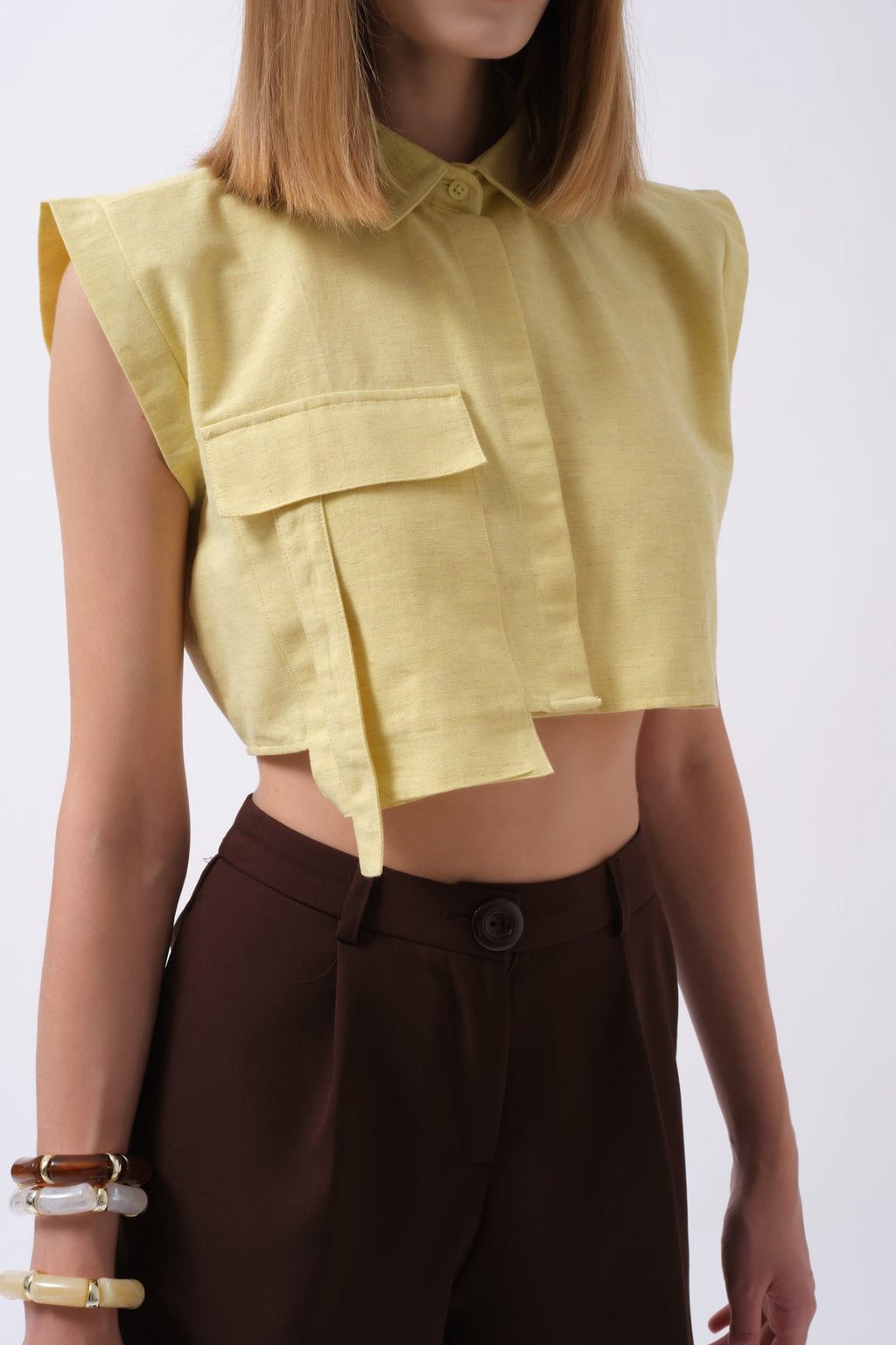 Pocket Detail Sleeveless Linen Yellow Shirt