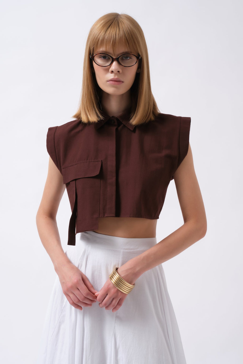 Pocket Detail Sleeveless Linen Brown Shirt