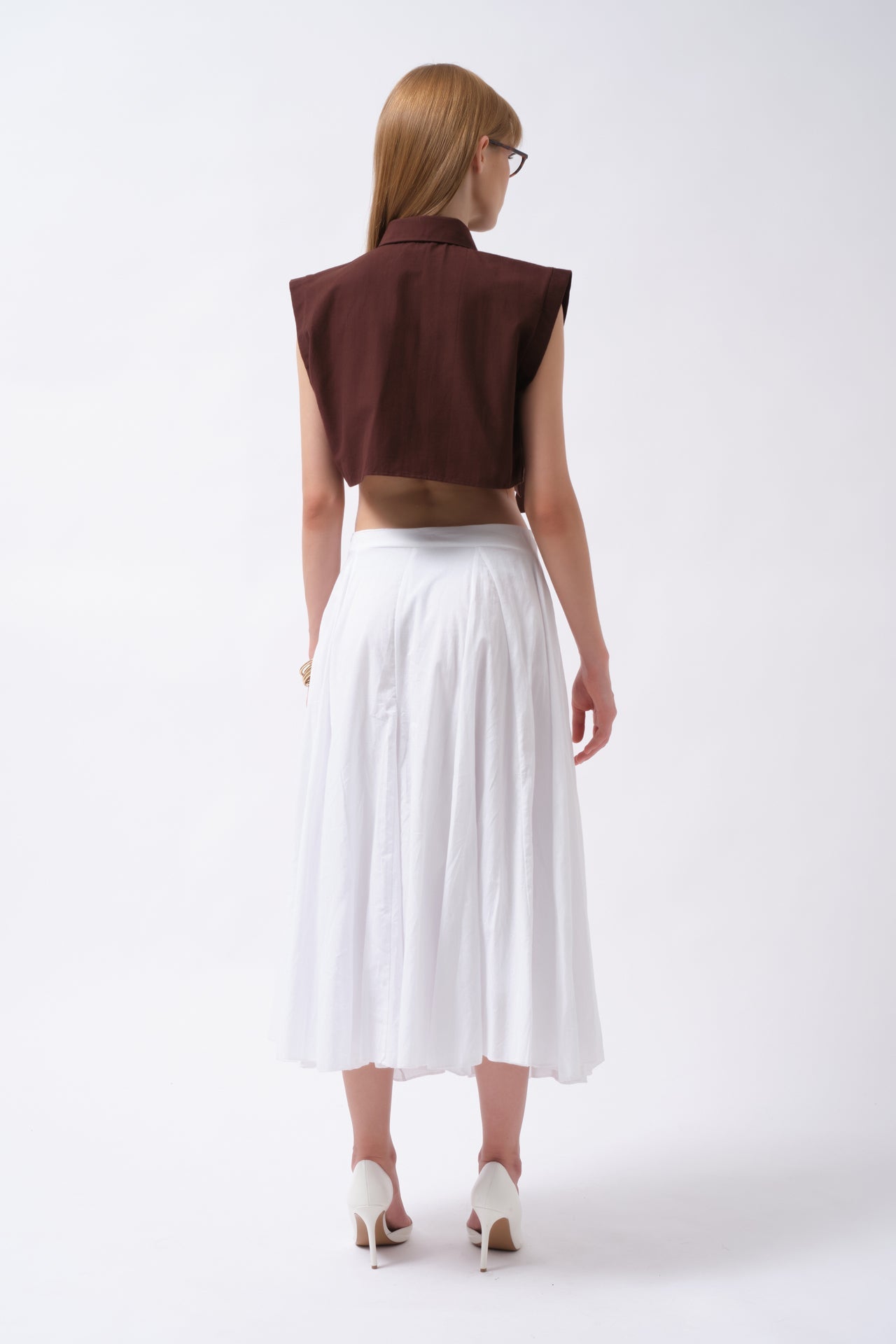 Pocket Detail Sleeveless Linen Brown Shirt
