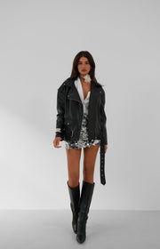 Pocket and Zipper Detail Oversized Black Leather Jacket