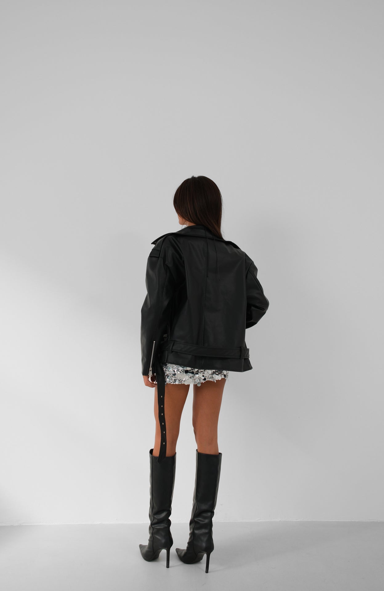 Cep and Zipper Detail Oversize Black Leather Jacket