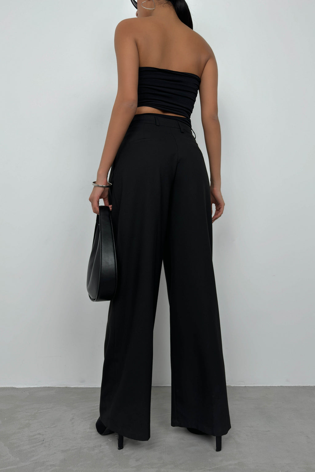 Double-Pleated Wide-Leg Black Pants