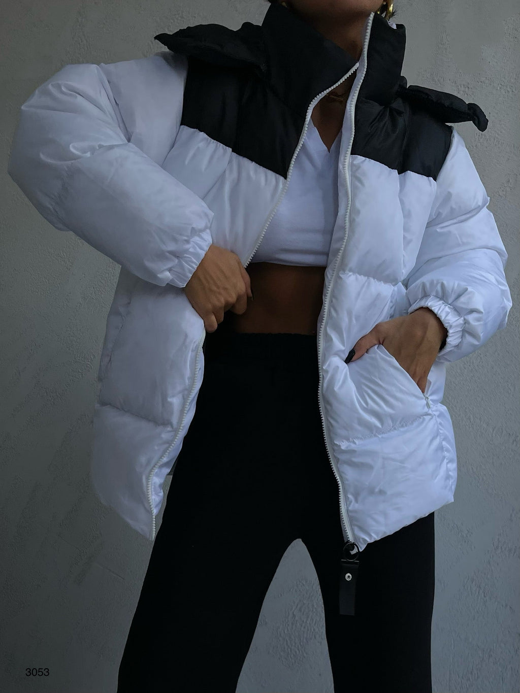 Cift Colorful Kapsonlu Black White Mont