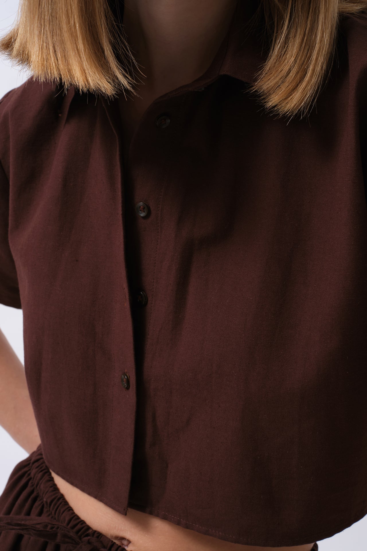 Crop Linen Brown Shirt