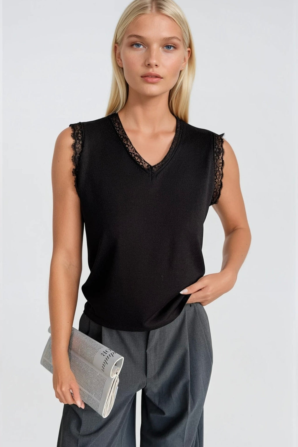 Lace Detail Sleeveless Black Knit Blouse