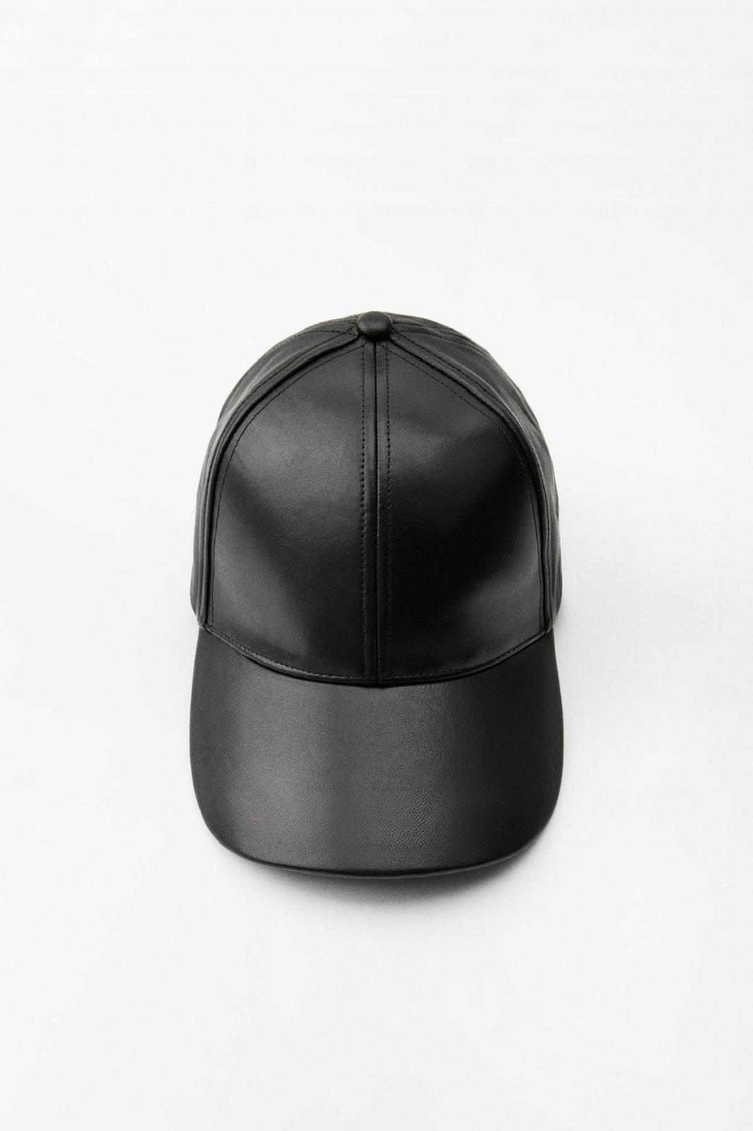 Vegan Leatevery Cap Black Hat
