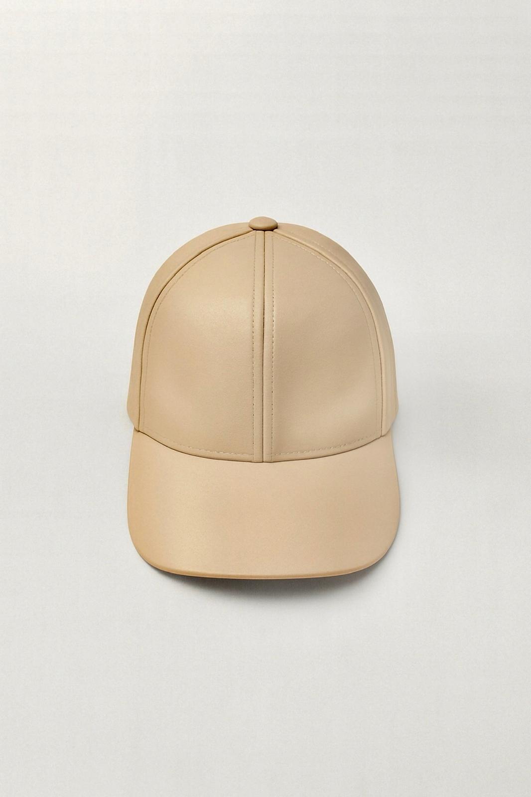 Vegan Leatevery Cap Beige Hat