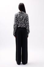 Patterned Black Crop Shirt