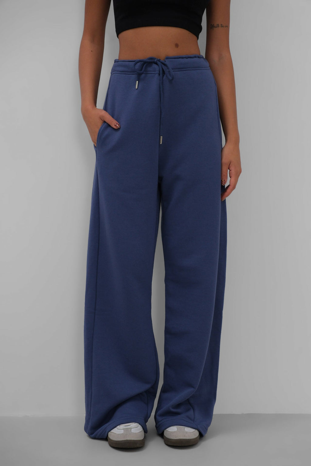 Stitch Detail Wide-Leg Navy Sweatpants