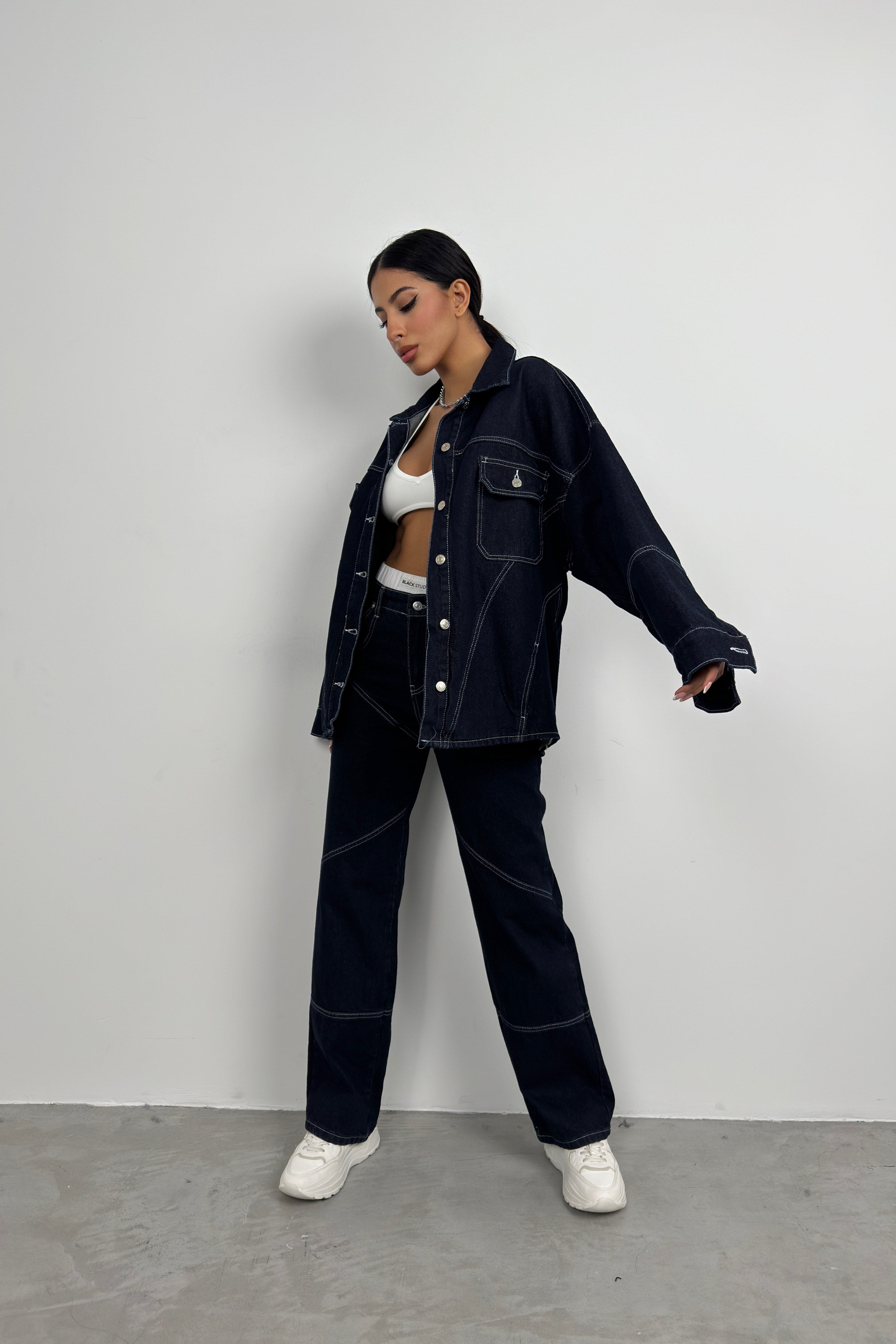 Stitch Detail Oversize Navy Jeans