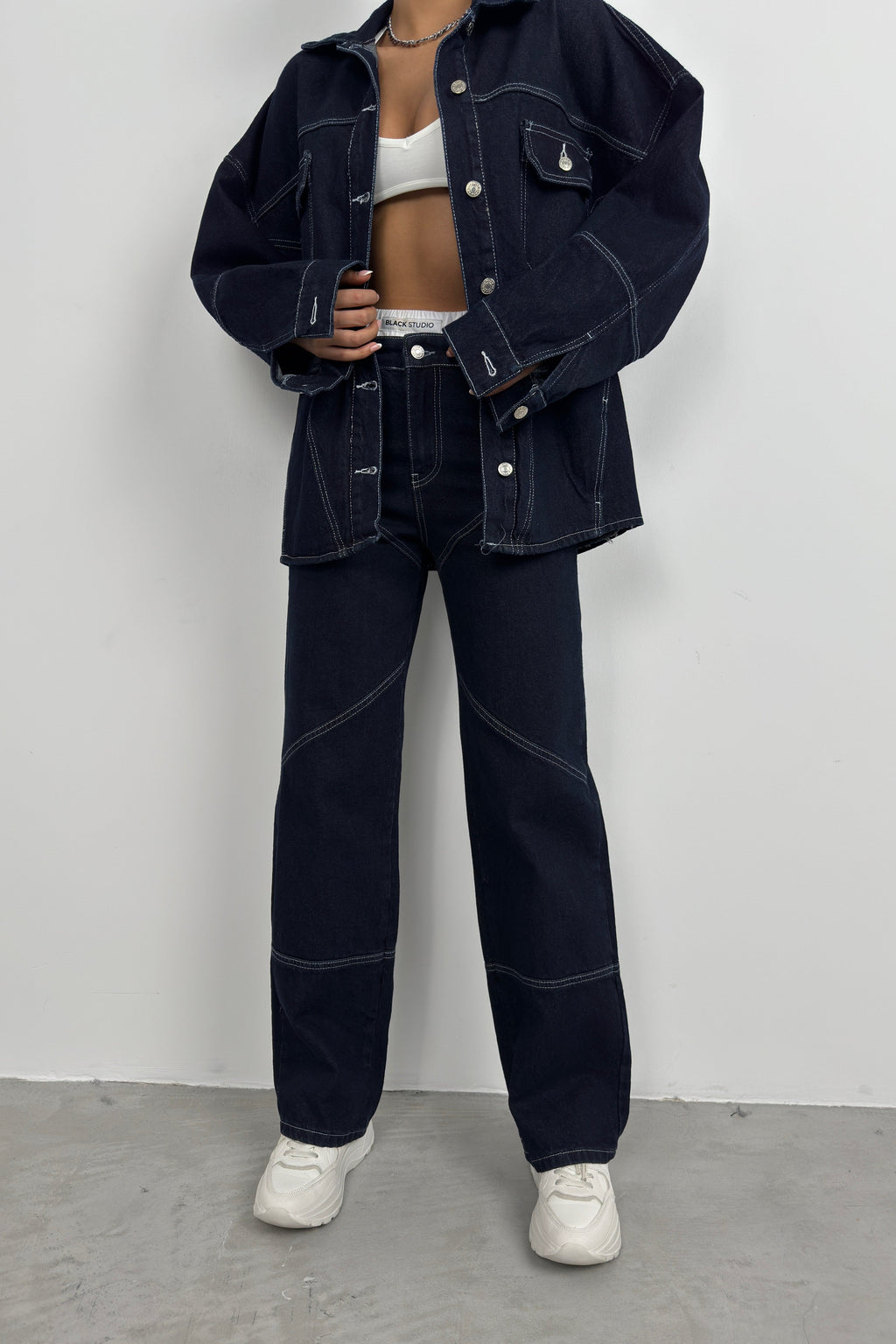 Stitch Detail Oversize Navy Jeans