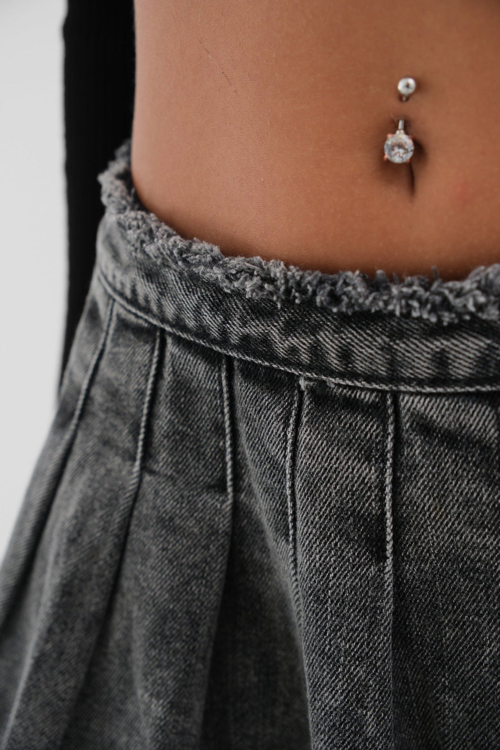 Stitch Detail Black Pleated Denim Skirt