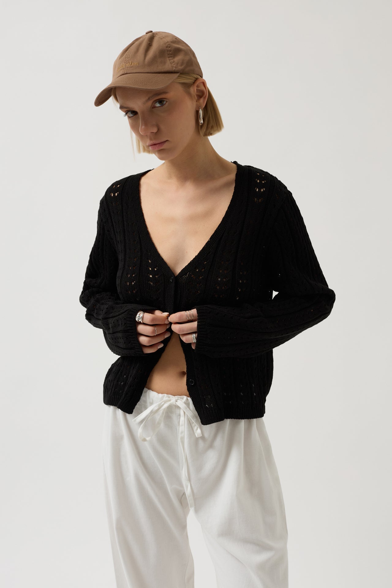 Button Detay Knit Black Blouse