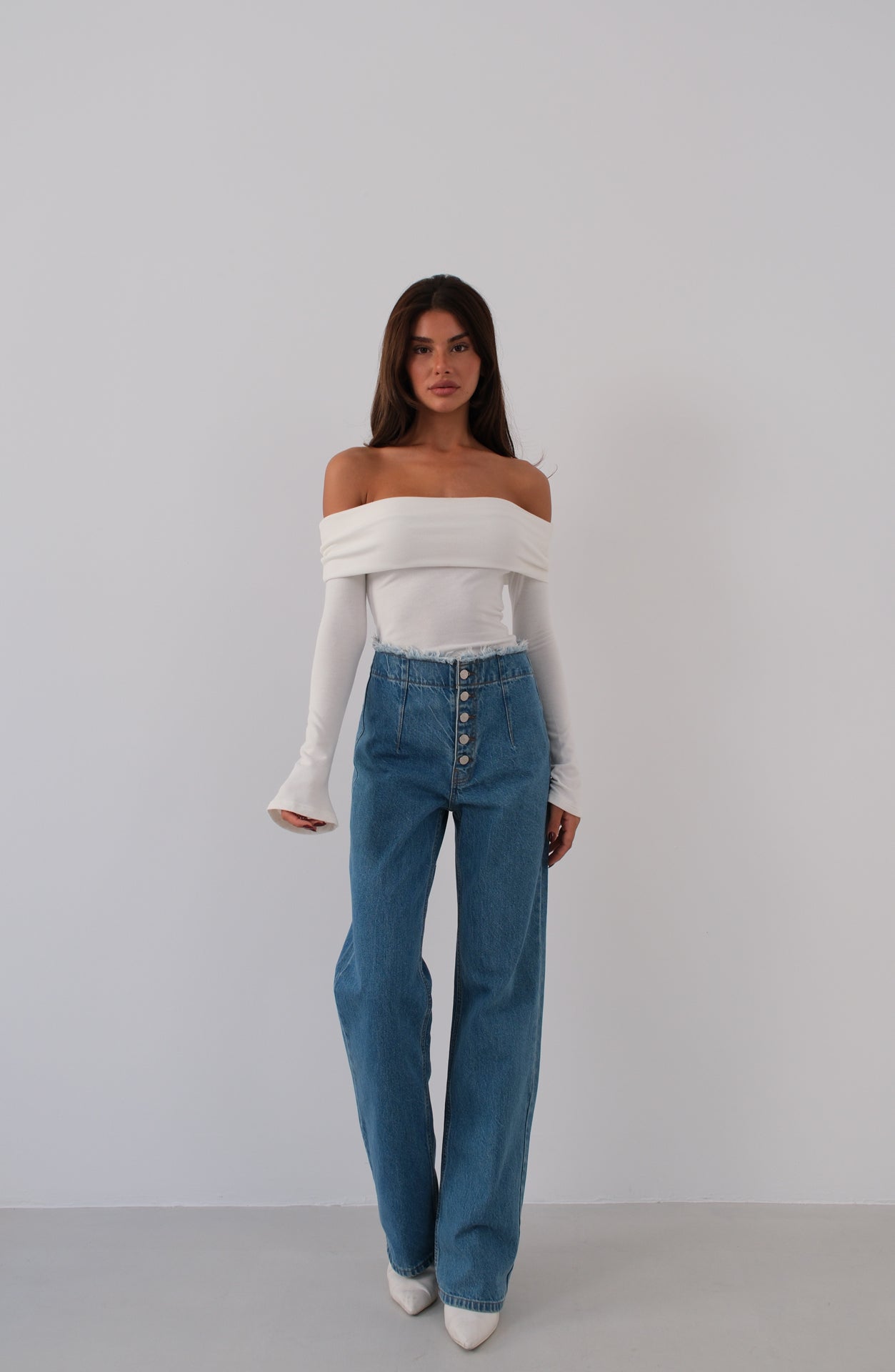 Button Detail Pleated Dark Blue Jeanss