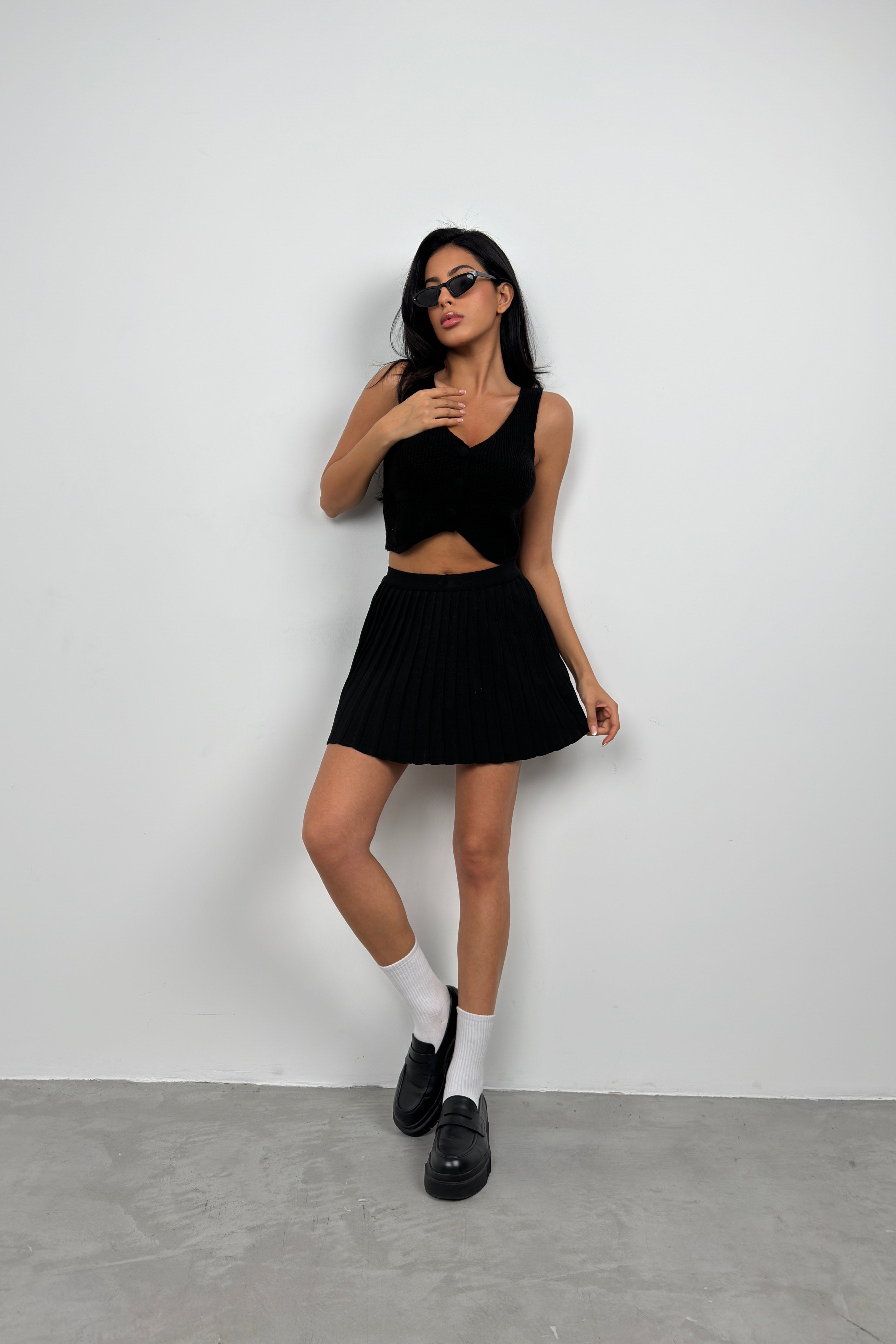 Button Detay Black Knit Vest