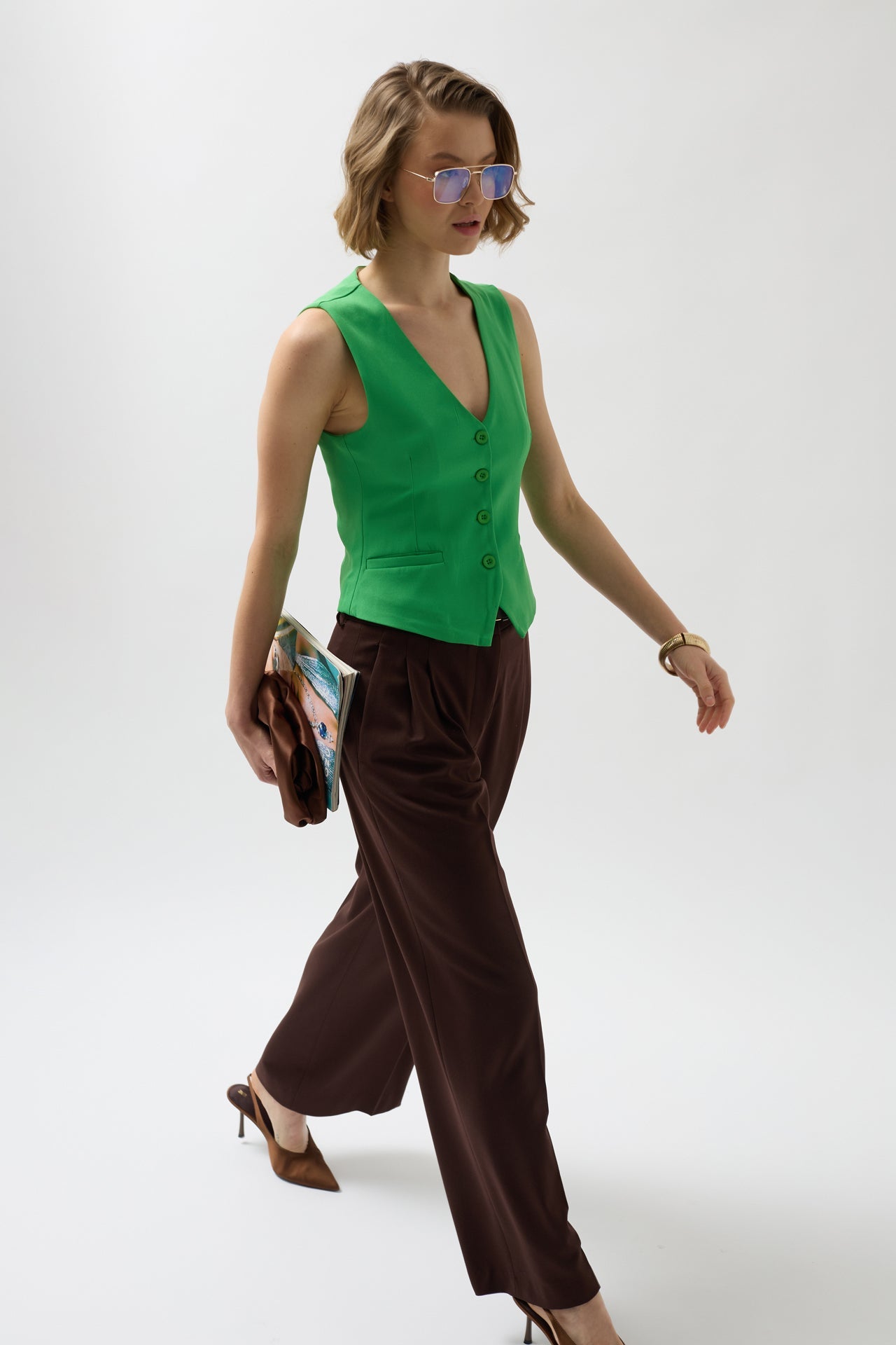 Button Detay Green Vest
