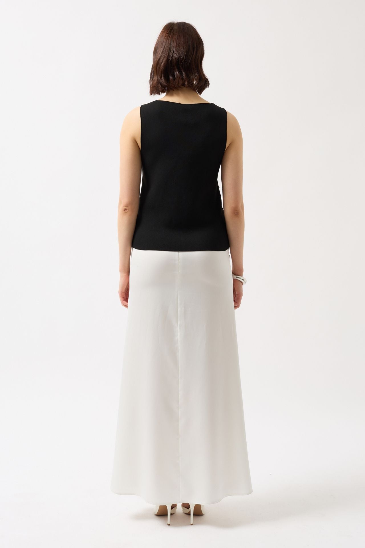 Buttoned Textured Black Vest